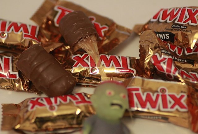 Twix-These are the 20 best Halloween candies